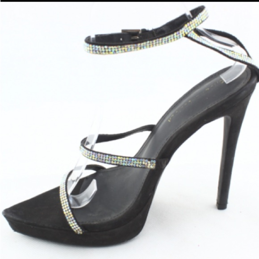 New. Shoe Republic Heels